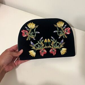 WOLF velvet embroidered jewelry portfolio